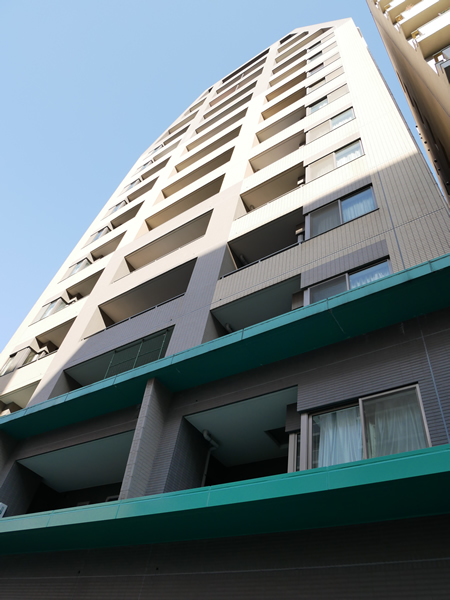 グローリオ横浜関内の外観