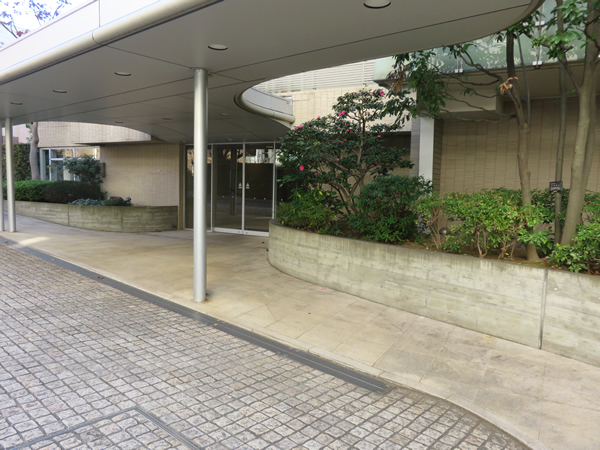 プラウド代々木初台の外観