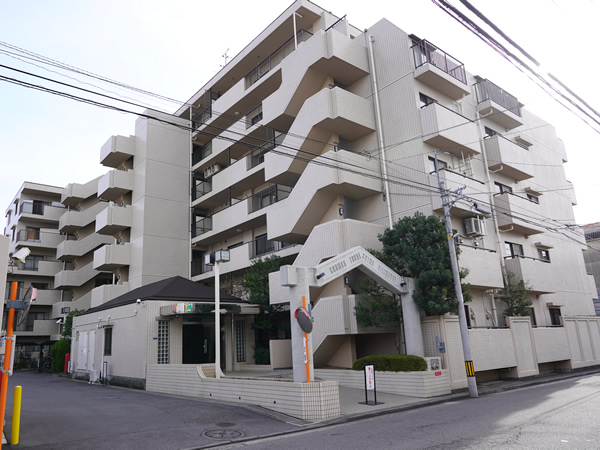 コスモ綱島ヴィルマージュの外観