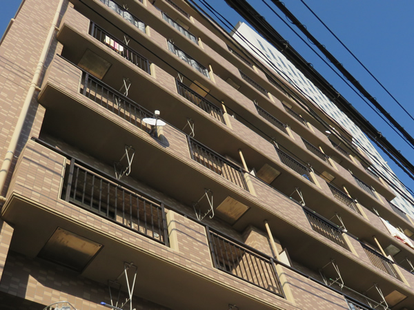 モナークマンション海老名2の外観