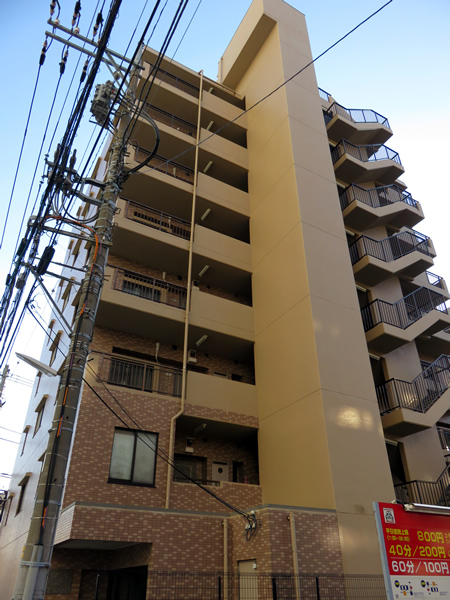 モナークマンション海老名2の外観