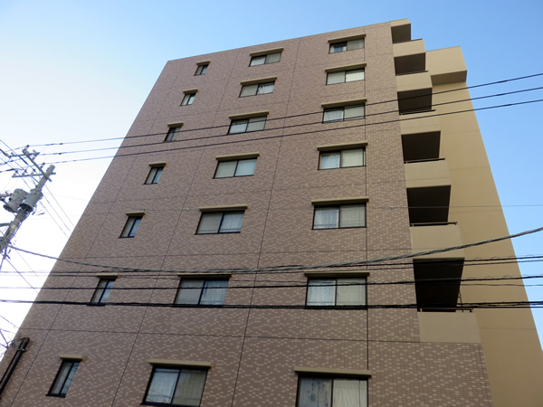 モナークマンション海老名2の外観