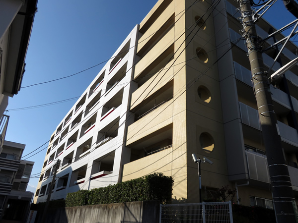 小田急コアロード海老名4の外観