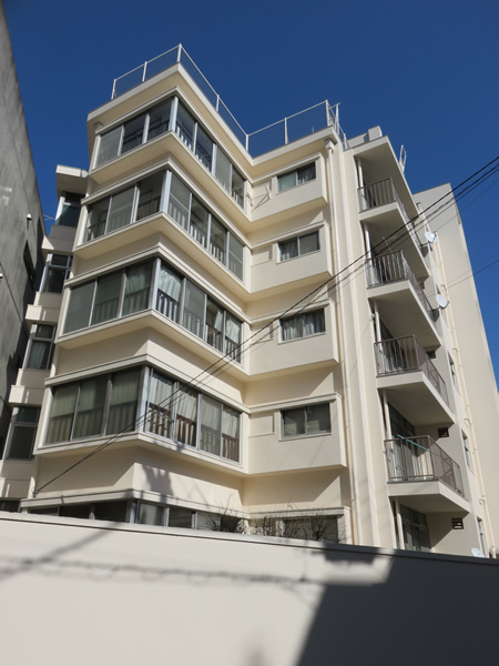 代々木台マンションの外観