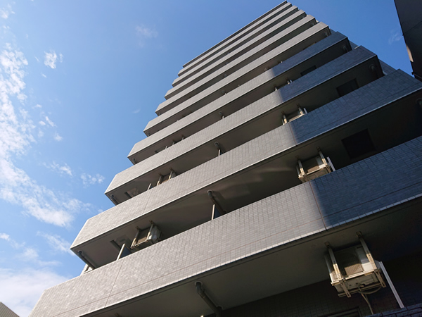 フェニックス伊勢佐木町の外観