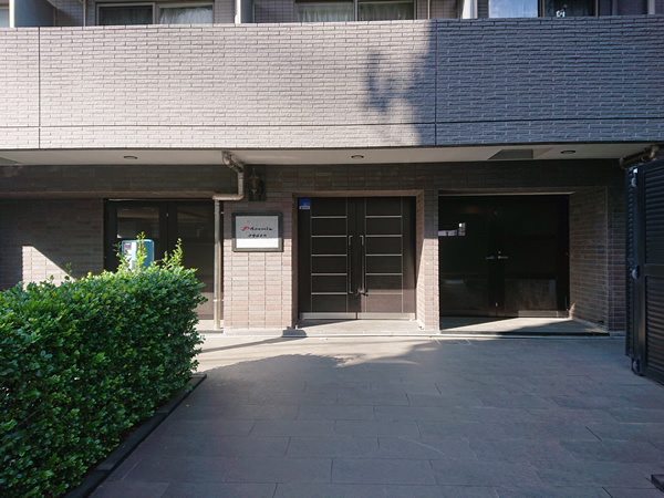 フェニックス伊勢佐木町の外観