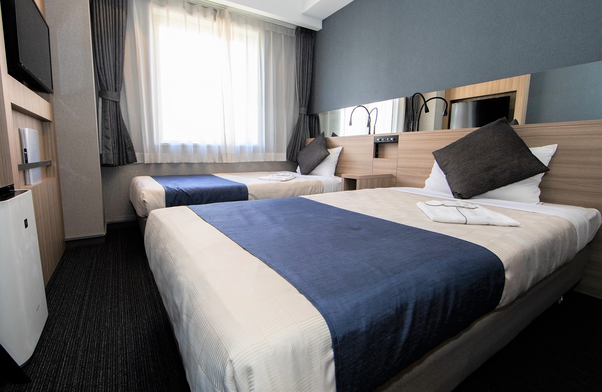 ［3連泊］モデレートツイン/18㎡【禁煙】　１～２名利用プラン