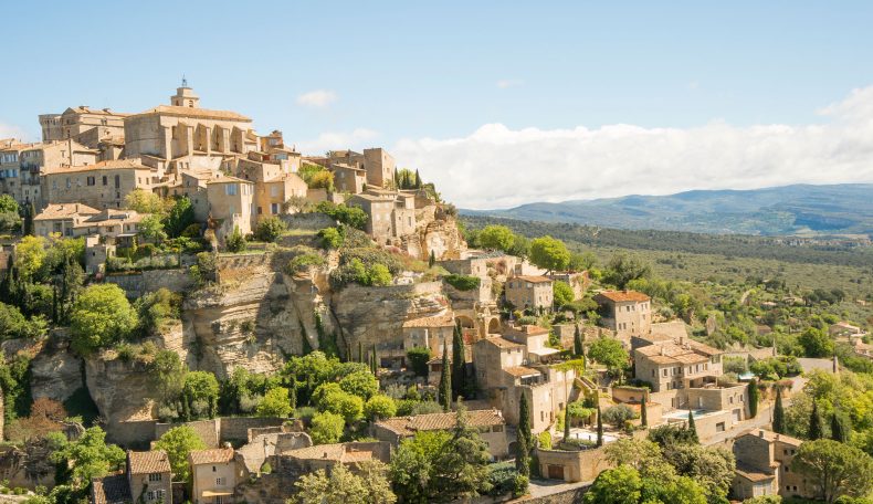 南仏プロヴァンスのインテリアとは？ 南仏の風を感じて暮らそう