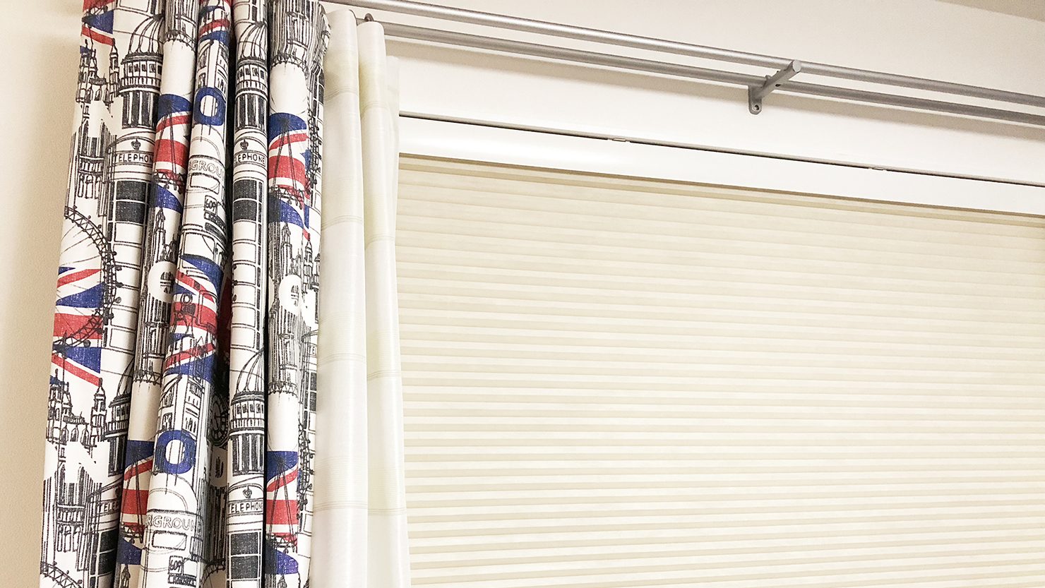 ハニカムシェード画像