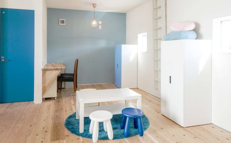 子ども部屋はいらない！ 2LDKで4人の子どもたちと快適生活