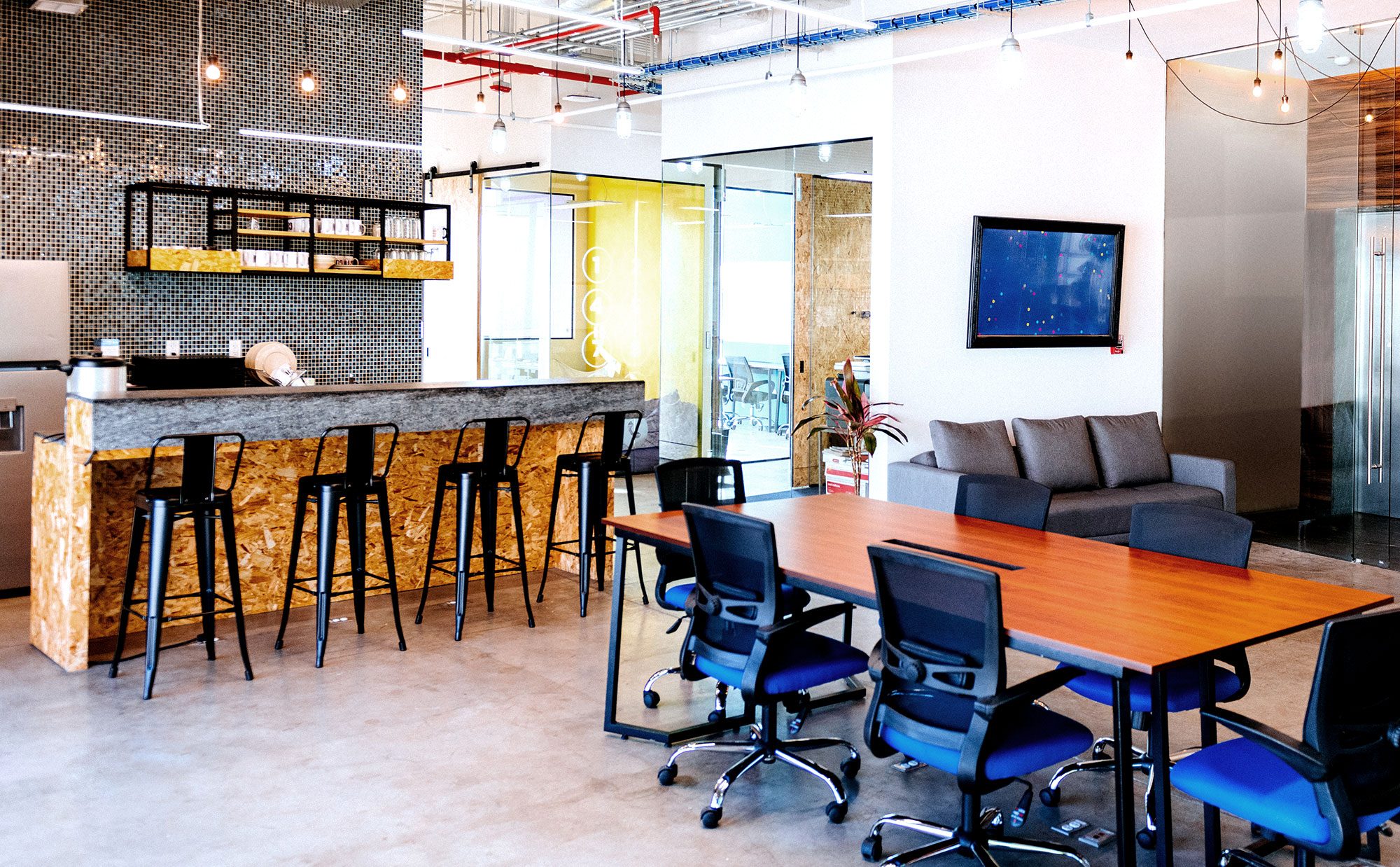 フリーランス必見！ 都内のコワーキングスペース10選とおすすめエリア5選