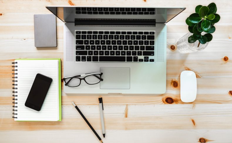 すき間時間を有効活用！ 副業webライターのリアルな暮らし