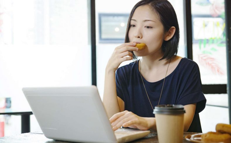 ノマドとは？ ノマドワーカーの魅力、快適な働く場所、必須アイテム、注意点を実体験から語ります