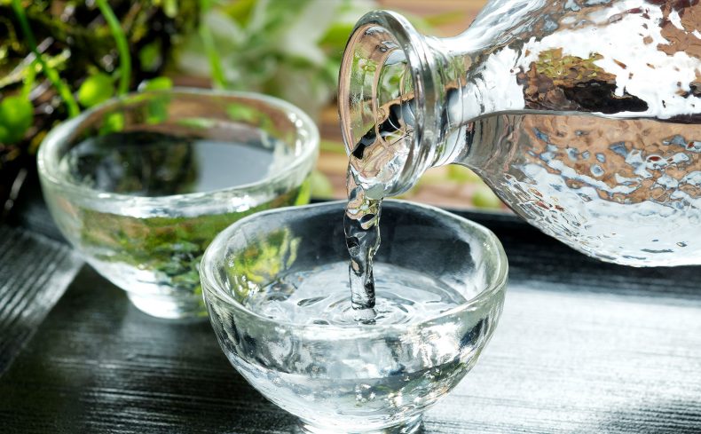 日本酒がすきです。地酒専門店を巡り、家で日本酒を堪能する暮らし