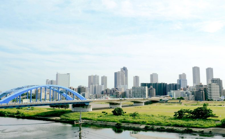 川崎の住み心地は二人暮らしにぴったり！ 快適なDINKSライフ