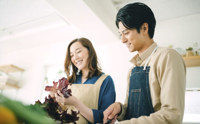 三口コンロで美味しく時短！ 多忙な共働き夫婦の夕飯メニュー
