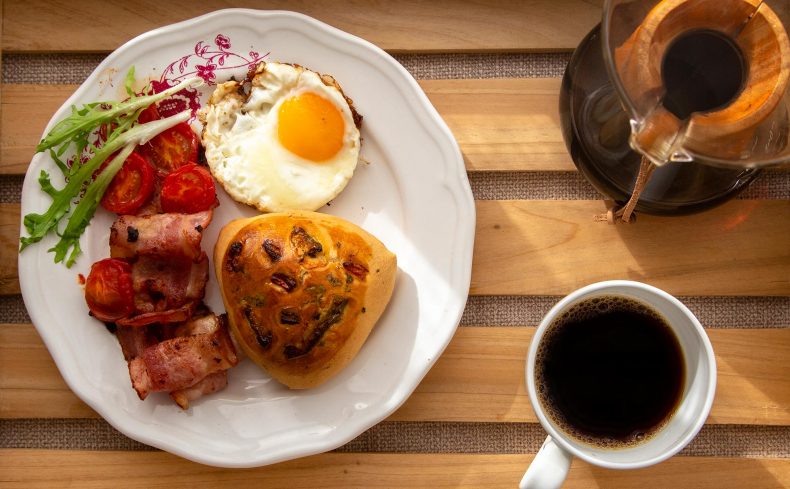 おうちでカフェ風ごはんを楽しむ！ 簡単レシピやこだわりのアイテム