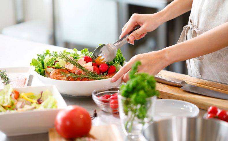 食品ロスを減らすには？ 暮らしの中で私たちができること