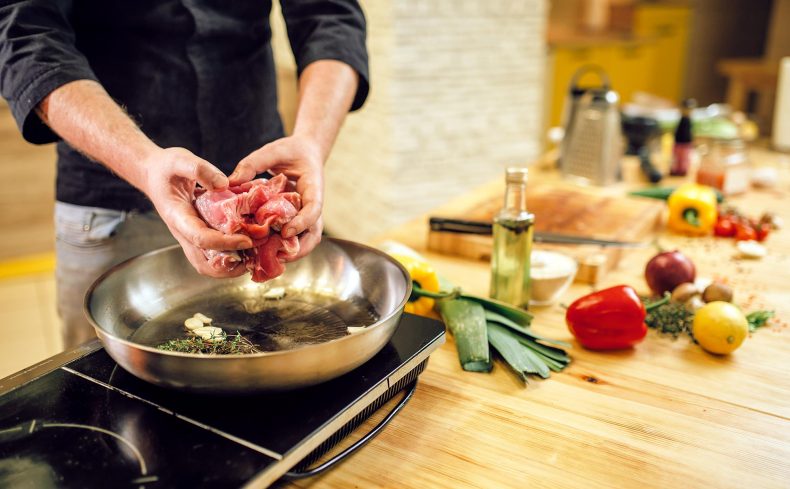 これぞ男飯！ 自炊の魅力にハマった私の「ガッツリ・お手頃・お手軽レシピ」