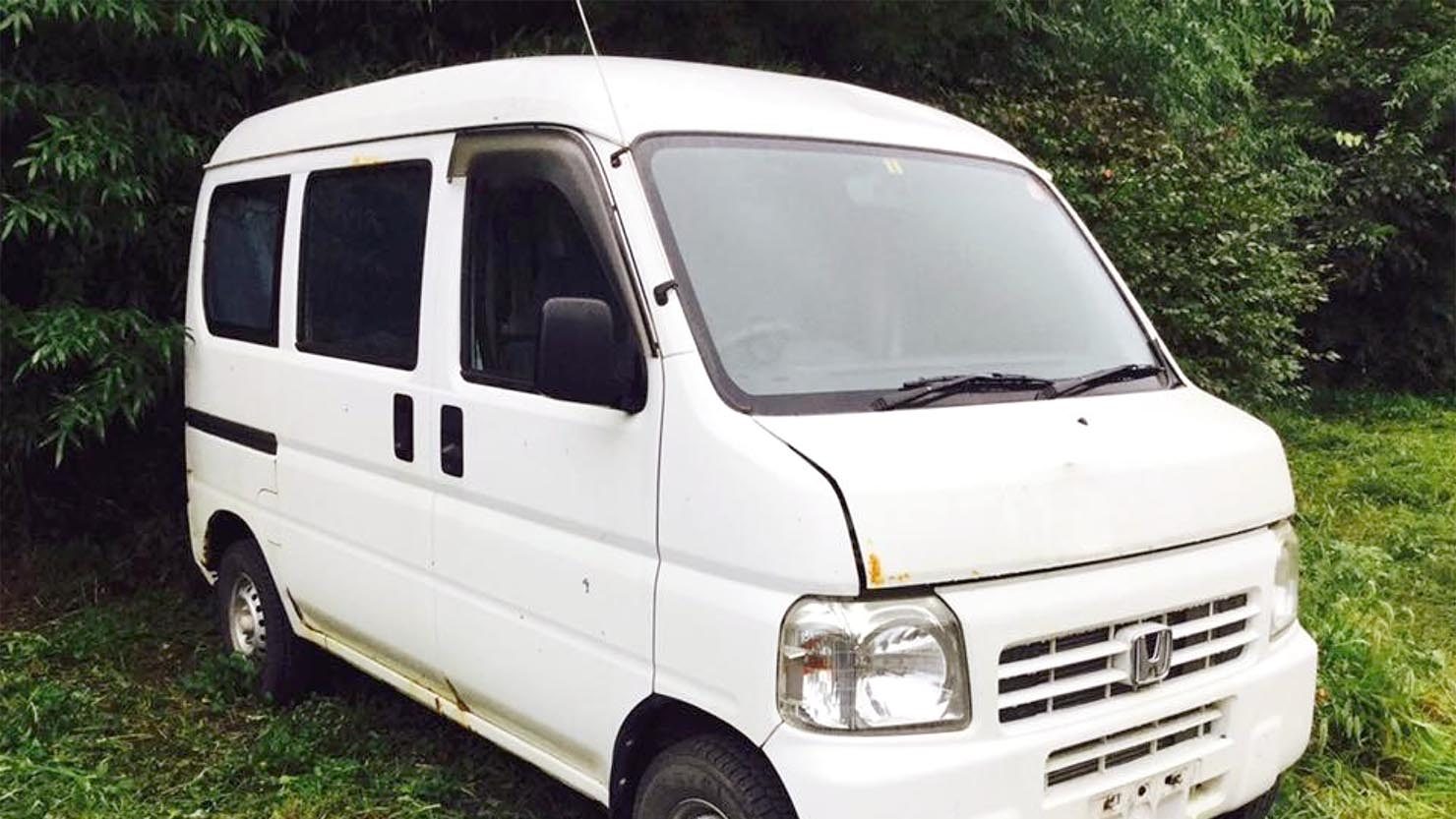 実際に生活していた軽自動車（※現在は廃車）