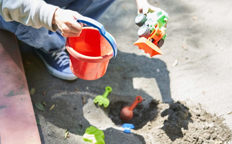 ＜DIY事例＞わが家は庭に「砂場」を作りました。砂場の作り方と魅力をご紹介
