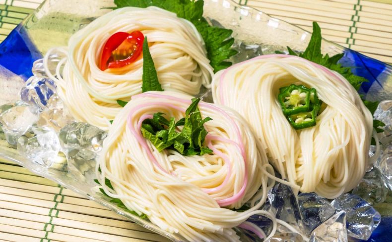 そうめんとひやむぎの違いは？ 特徴を生かしたアレンジレシピ