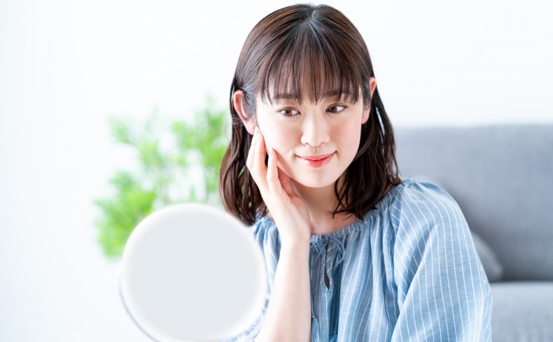 炭酸美容でお肌も気分もスッキリ。美容家が実践する炭酸美容習慣とは