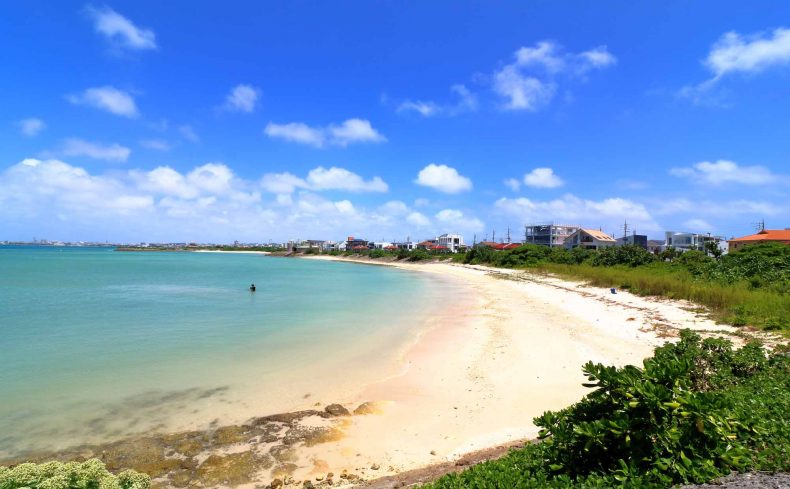 夏に見たい映画3選！ 海辺のまちを舞台にしたおすすめ映画を紹介