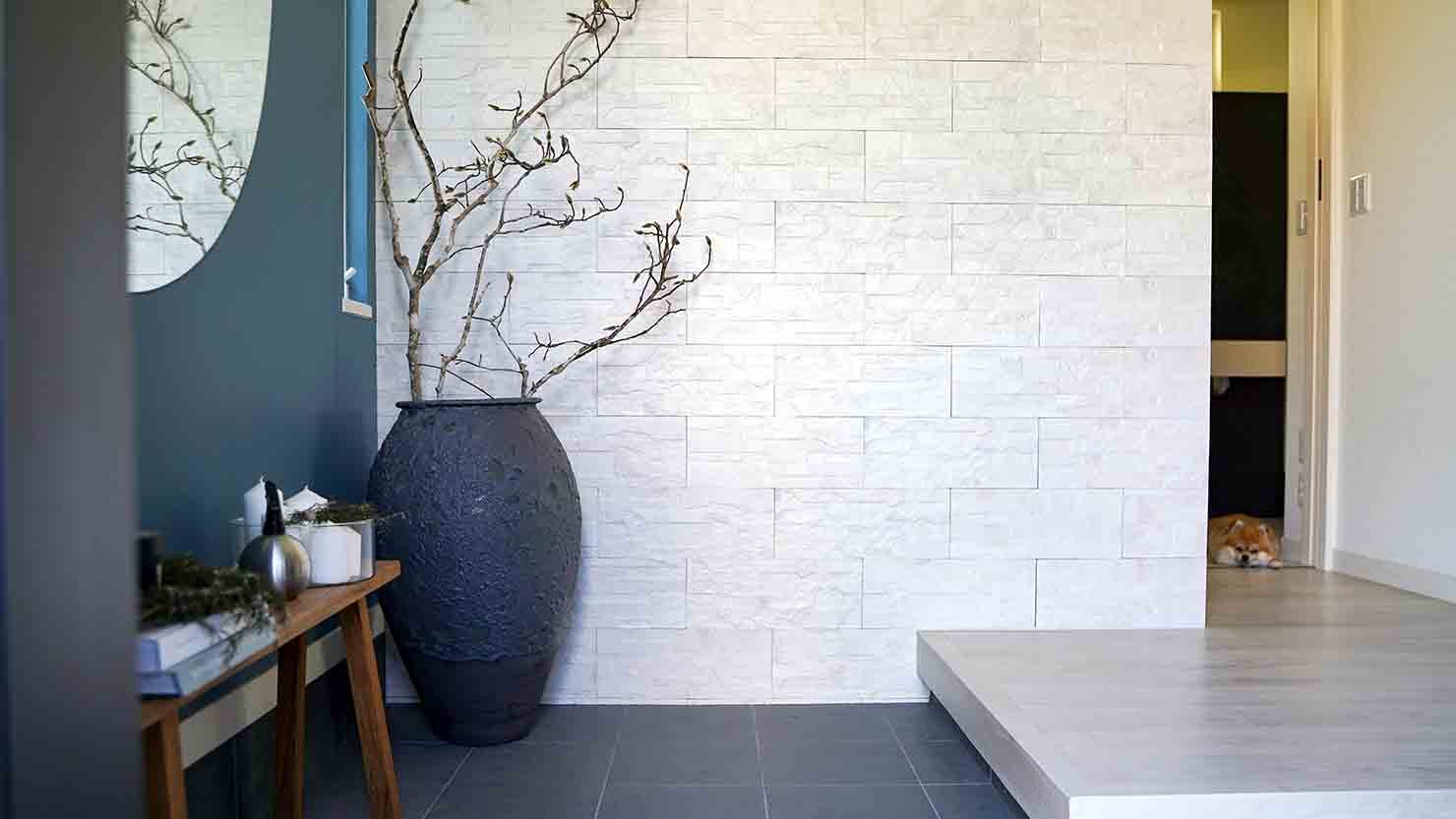 シックカラー×ブラウン