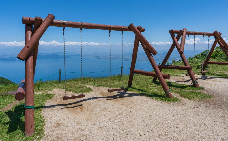 滋賀県の大きな公園“5選”！子育て世代におすすめの自然豊かな滋賀ライフ