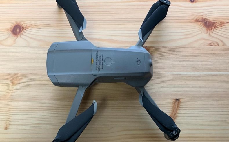 ドローンで空撮を楽しみたい！初心者におすすめの種類、許可申請の仕方、注意点まとめ