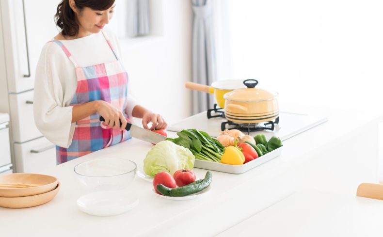 アイランドキッチンを選ぶポイントとメリット・デメリット