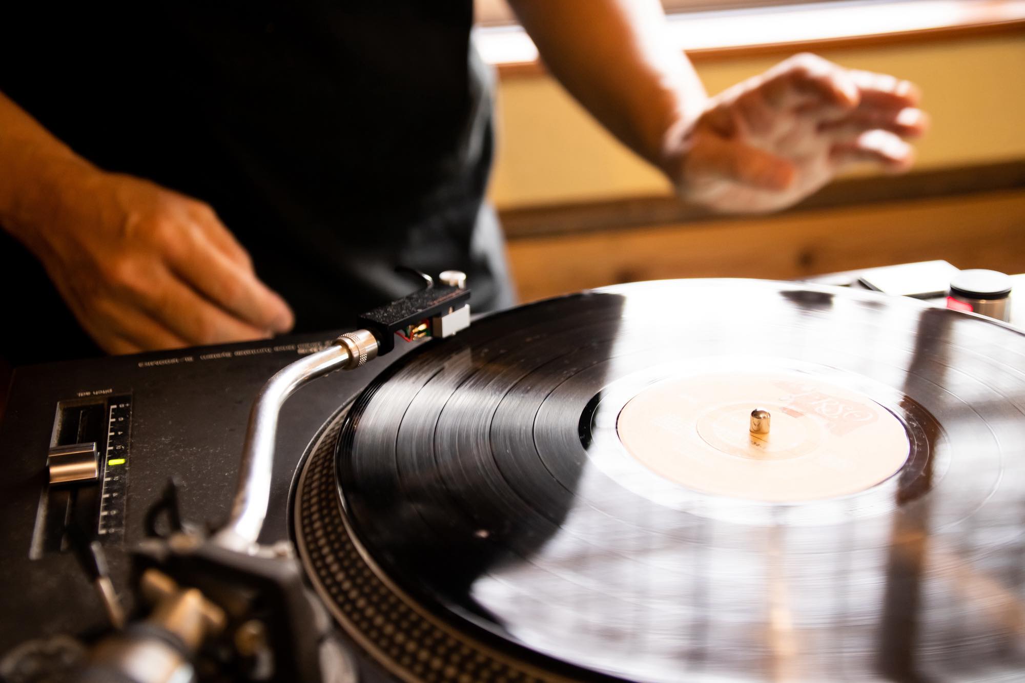 初めての「ジャズ喫茶」を楽しむ方法。全国のおすすめのジャズ喫茶も紹介