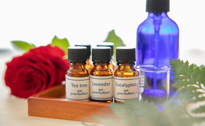 アロマオイルの使い方“15選”！アロマテラピーで快適に過ごせる方法をご紹介します