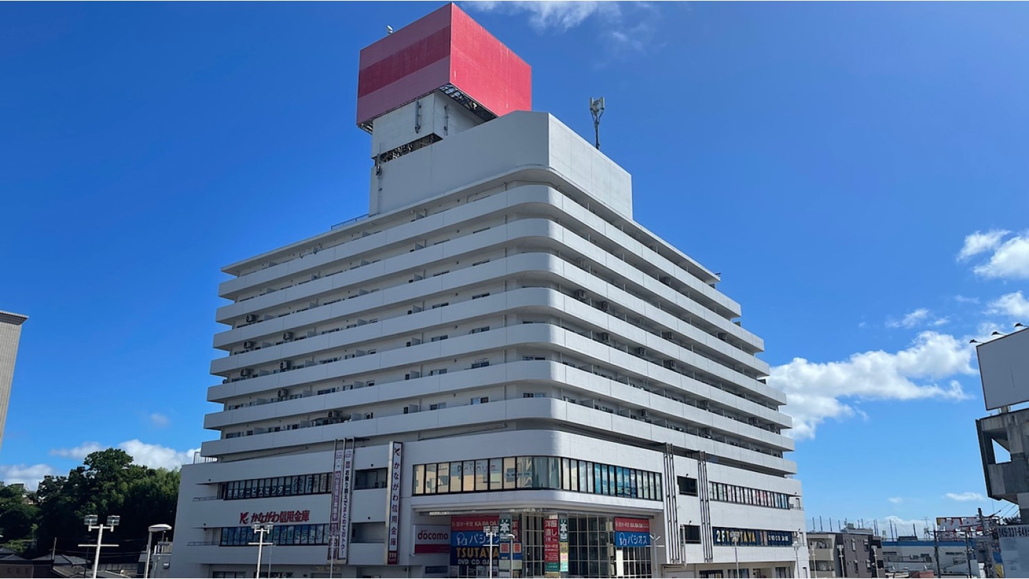 追浜駅東口を出てすぐの風景