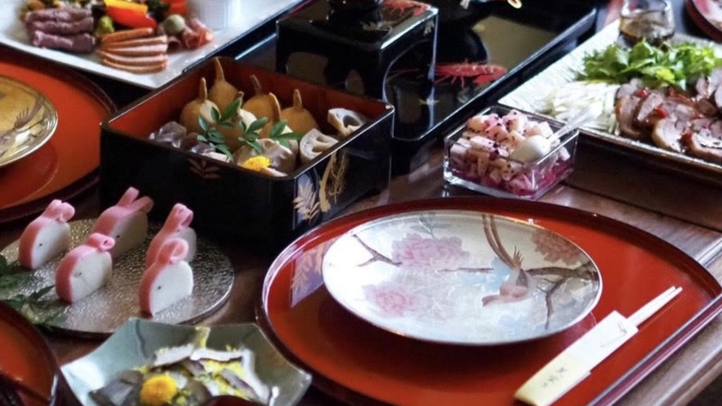 お正月のメタルリーフプレート