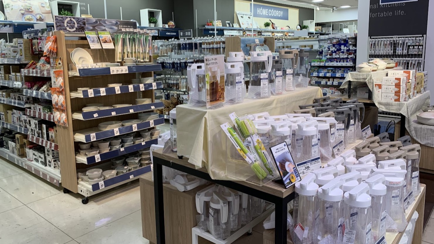 イオンに入っているダイソーの店内