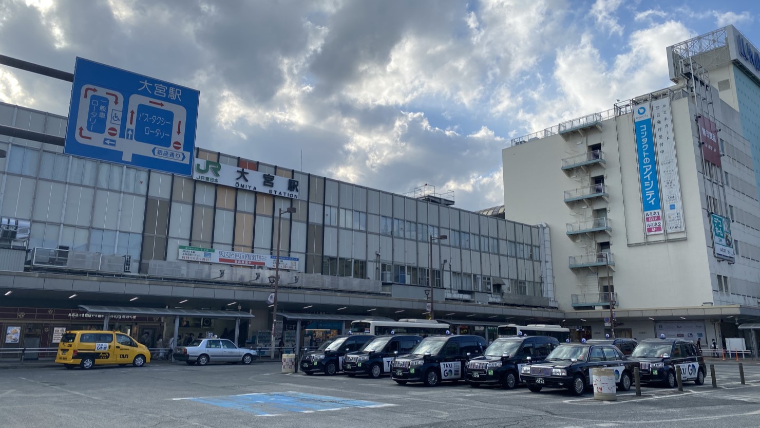 大宮駅東口ロータリー