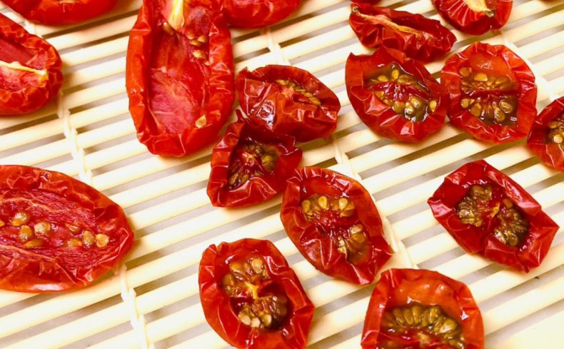 ”自家製ドライトマト”を作ろう！料理人が教える旨みがギュッと詰まった作り方