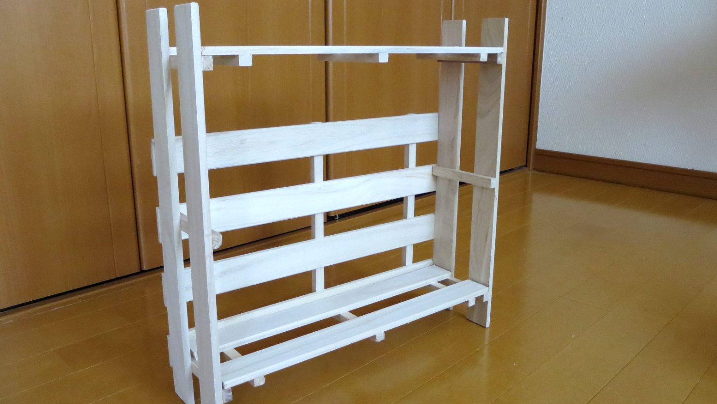 補強をしたスノコ棚