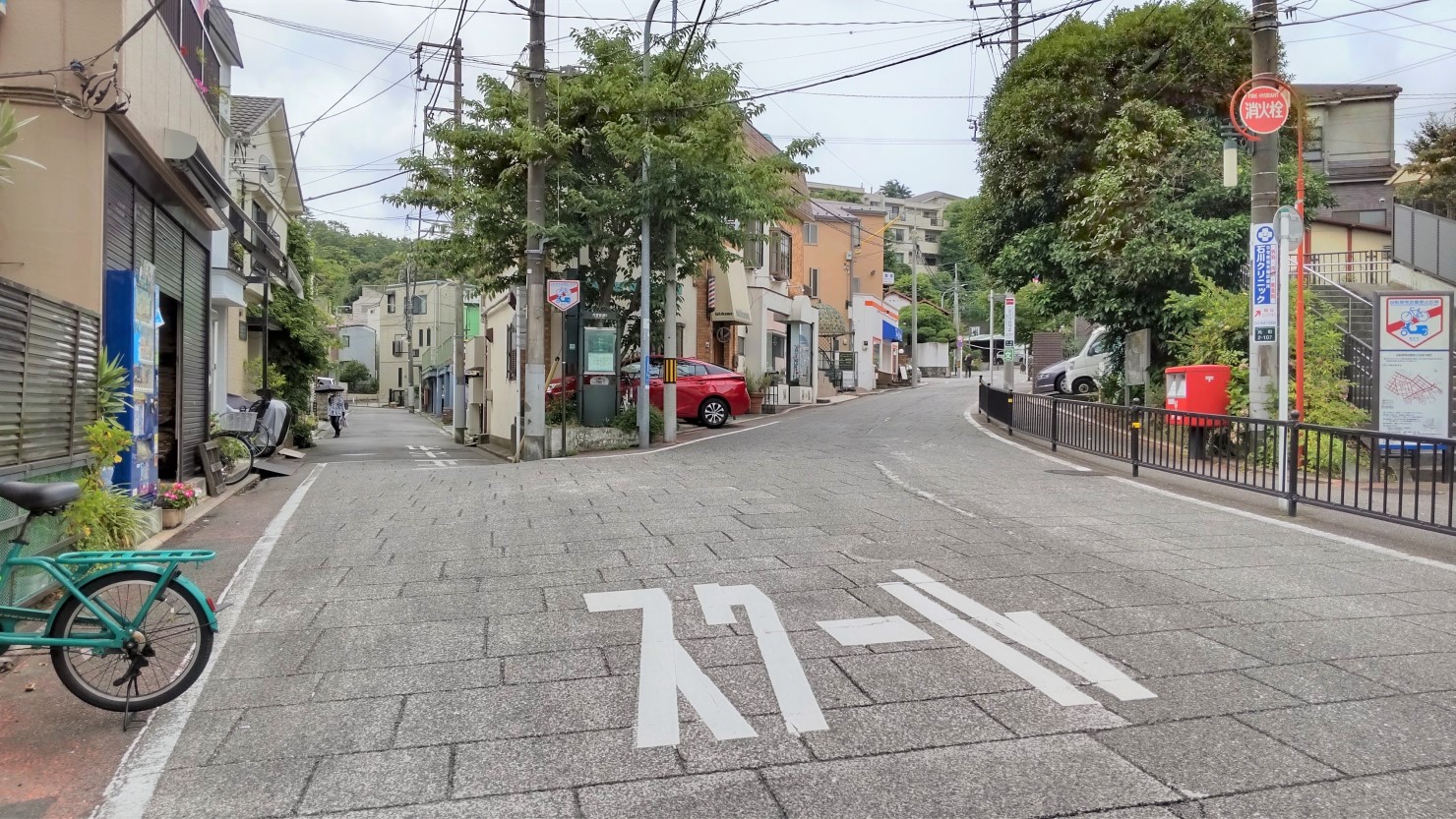 石川町駅周辺の街並み