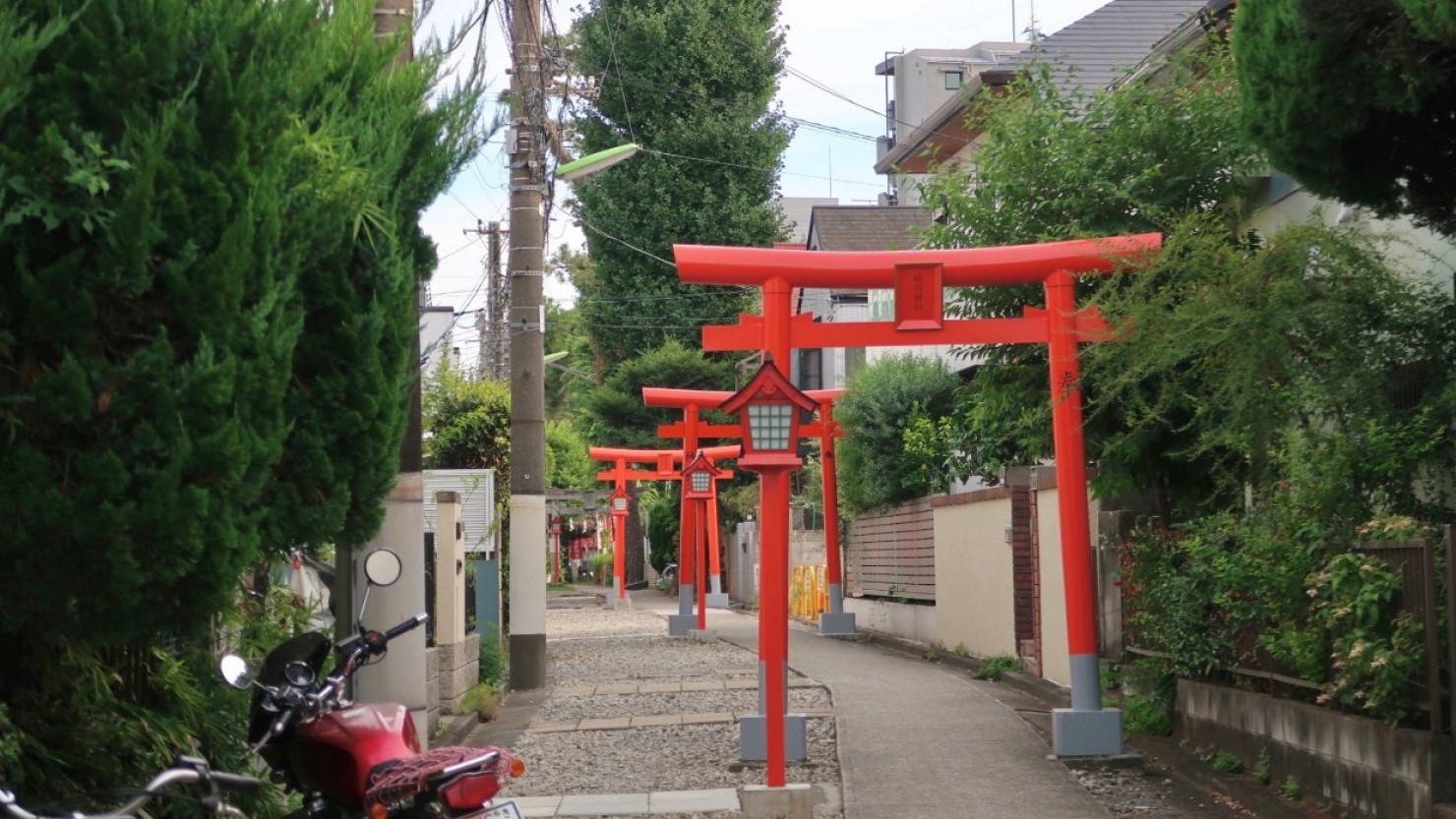 久富稲荷神社の鳥居(2)
