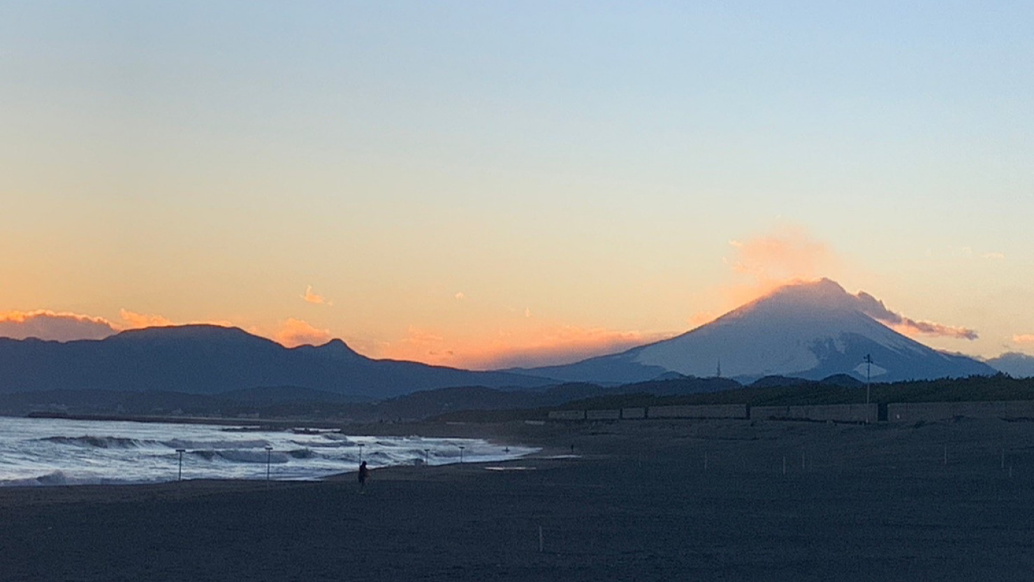 海岸沿いからの夕焼け