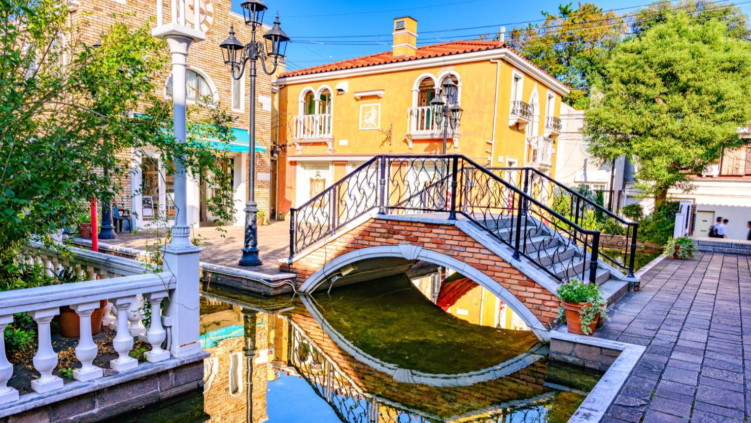 ラ・ヴィータ自由が丘