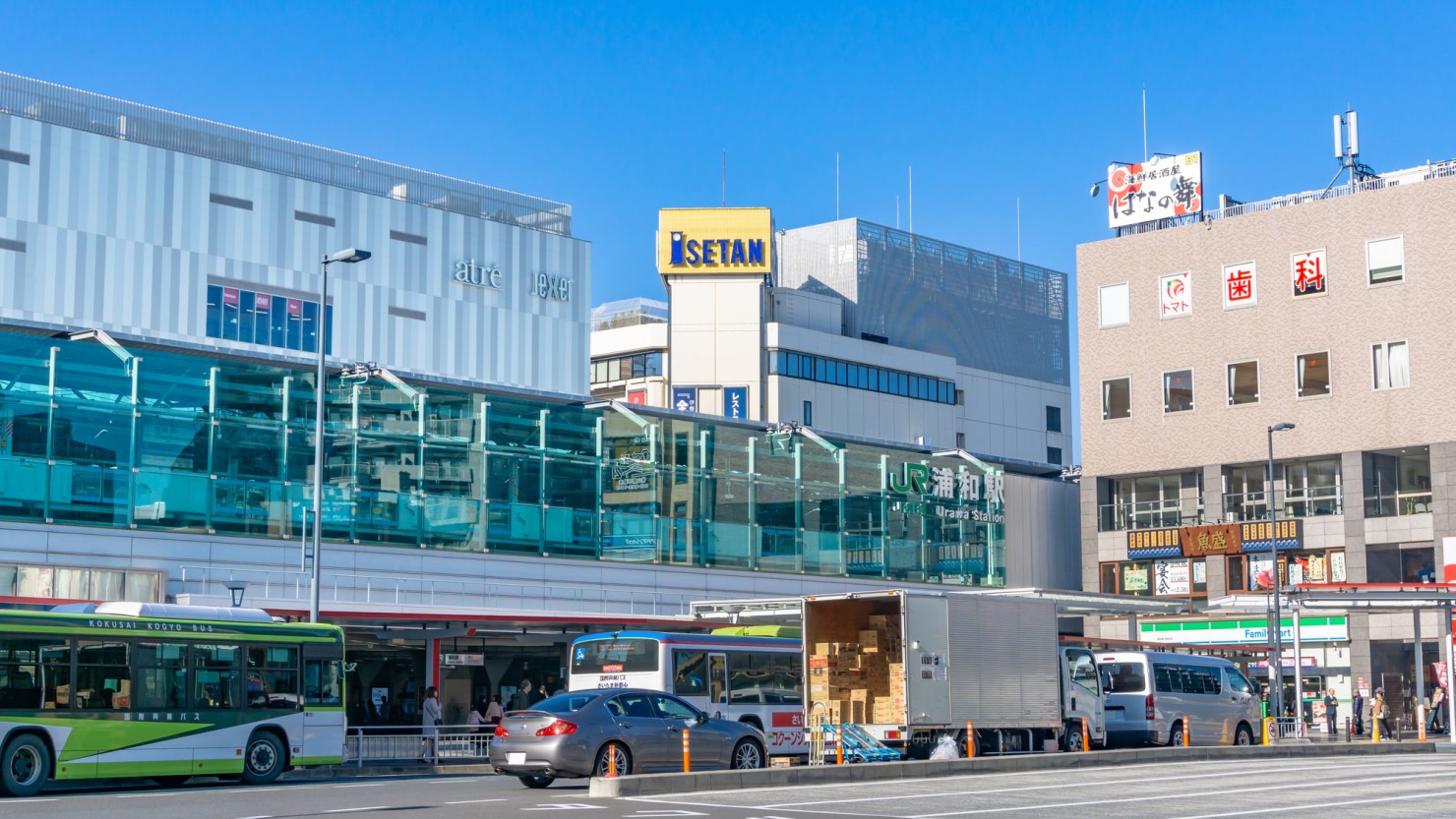 浦和駅の駅前風景