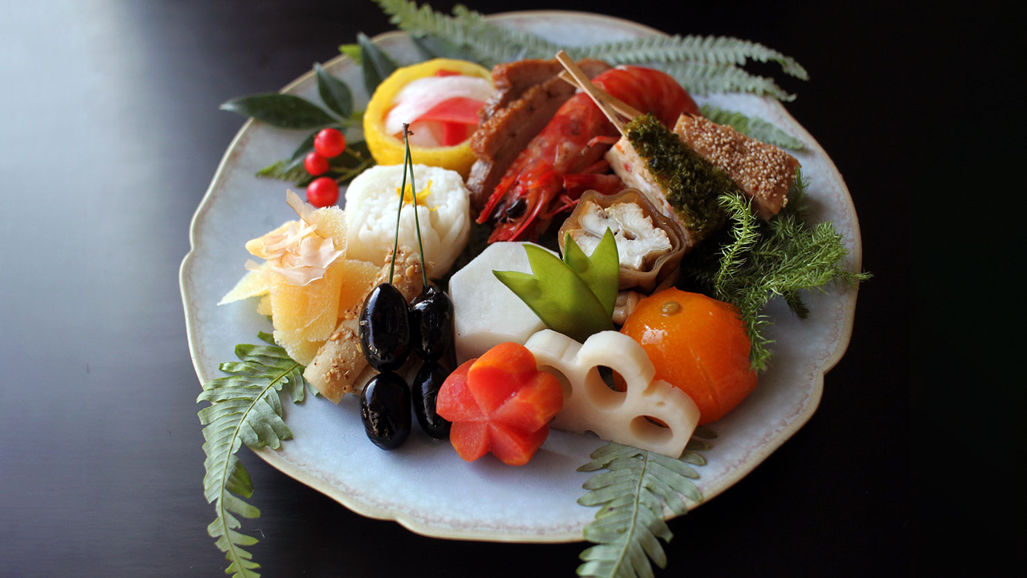 お皿に盛り付けるときも美しく。（写真提供：東條麻備さん）