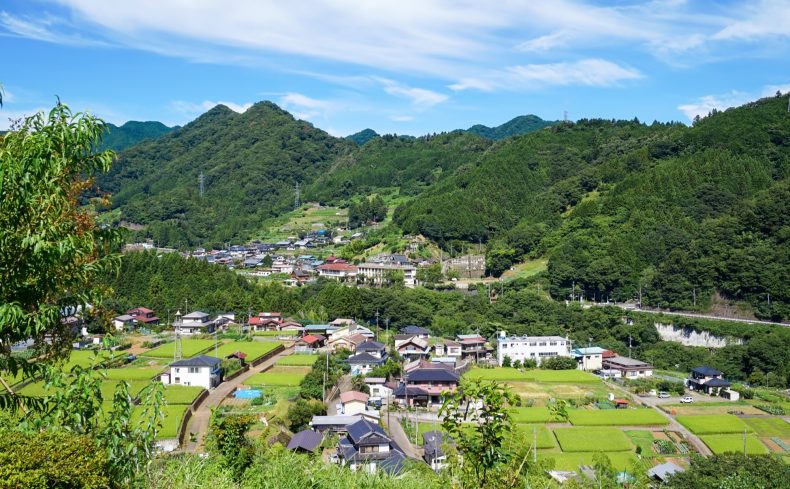 山梨県「上野原市」の住みやすさは？首都圏へのアクセスと大迫力の自然が魅力の街