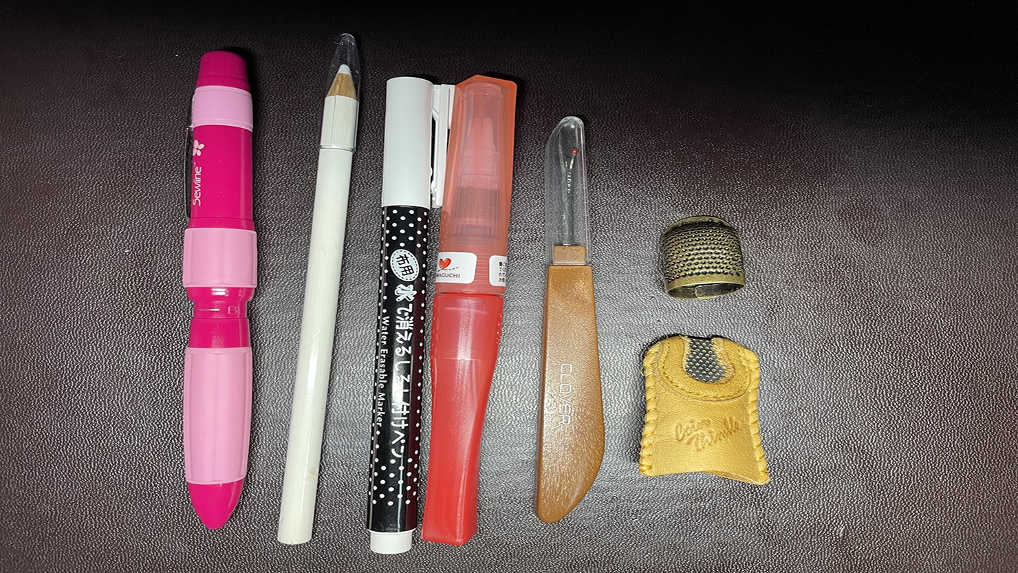 生地を大きく広げるのに欠かせない道具