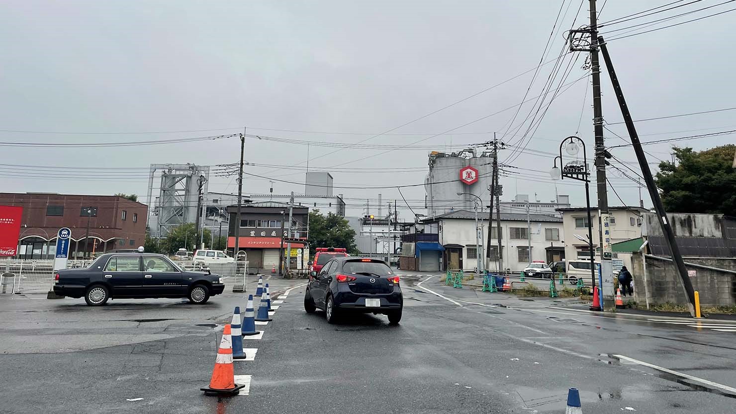 野田市駅から見えるキッコーマンの工場