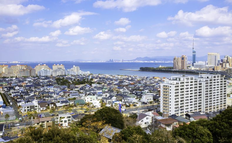 福岡県のサーフスポット“5選”！15年在住のサーファーがおすすめの居住エリアも紹介